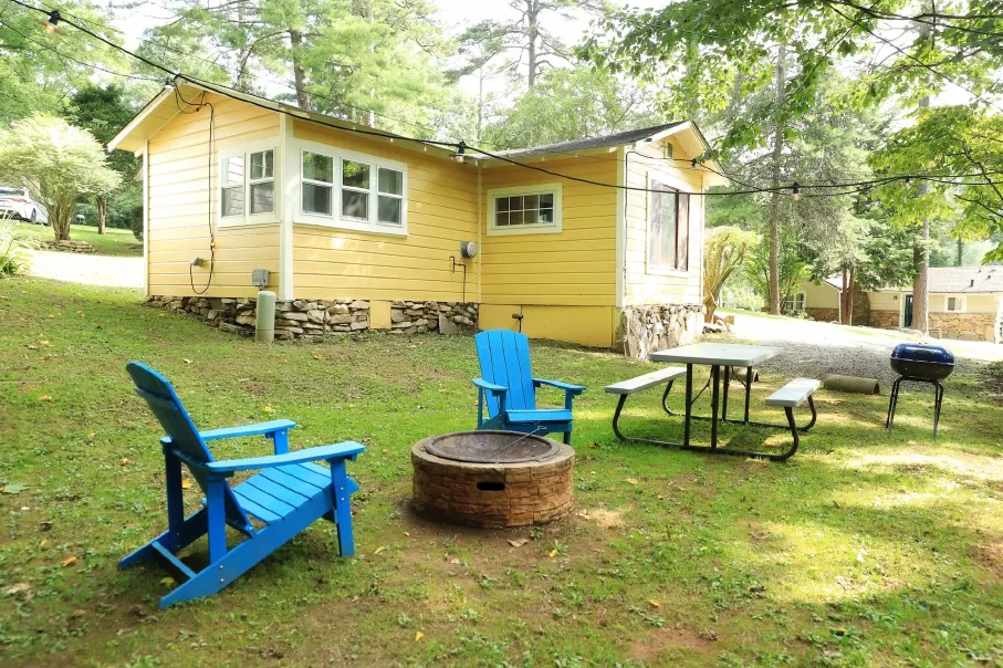 cottage-4-back-yard-optimized.webp